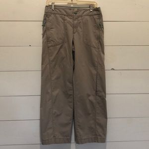 L.L.Bean Khaki Hiking Pants Cotton Nylon Size 8
